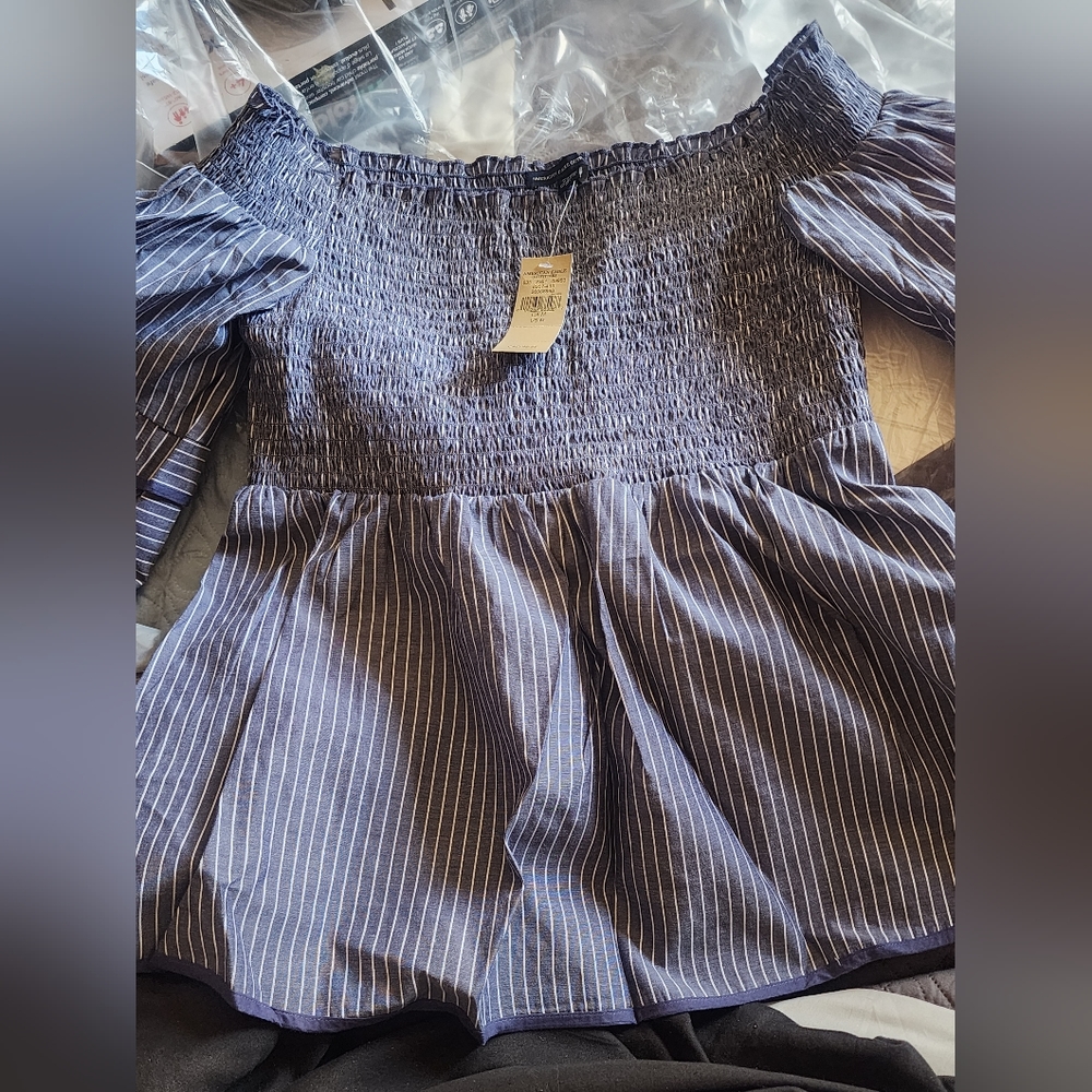 NWT - American Eagle Blouse Sz Med